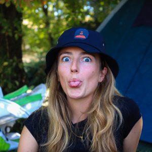 Inès